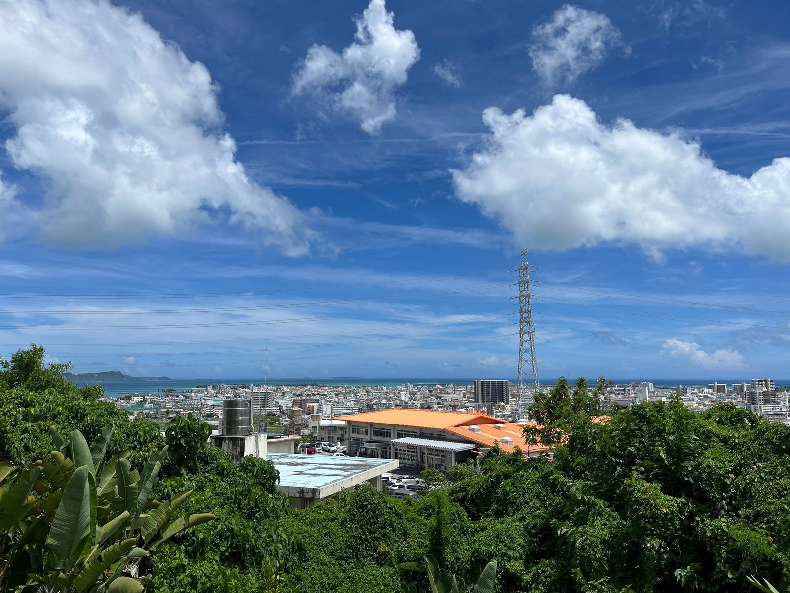 沖縄市大里一丁目