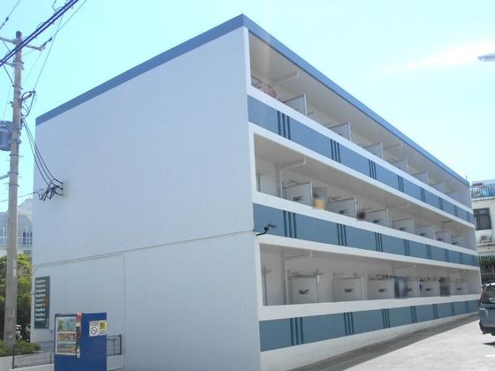レオパレス三原３丁目 203号（那覇市）