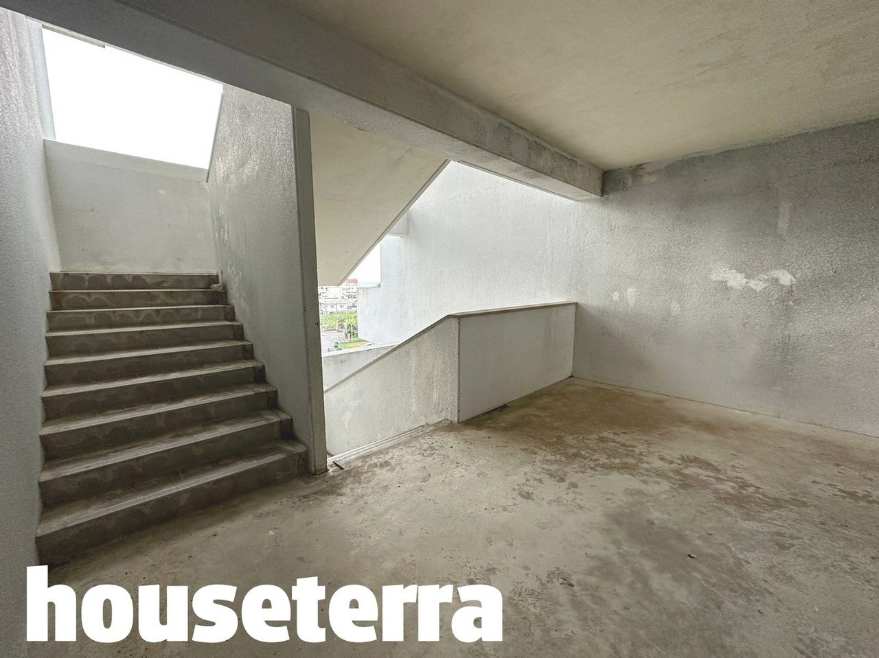 Photos of Maison S&K Yogi Building A (Condominium in Okinawa City) 15