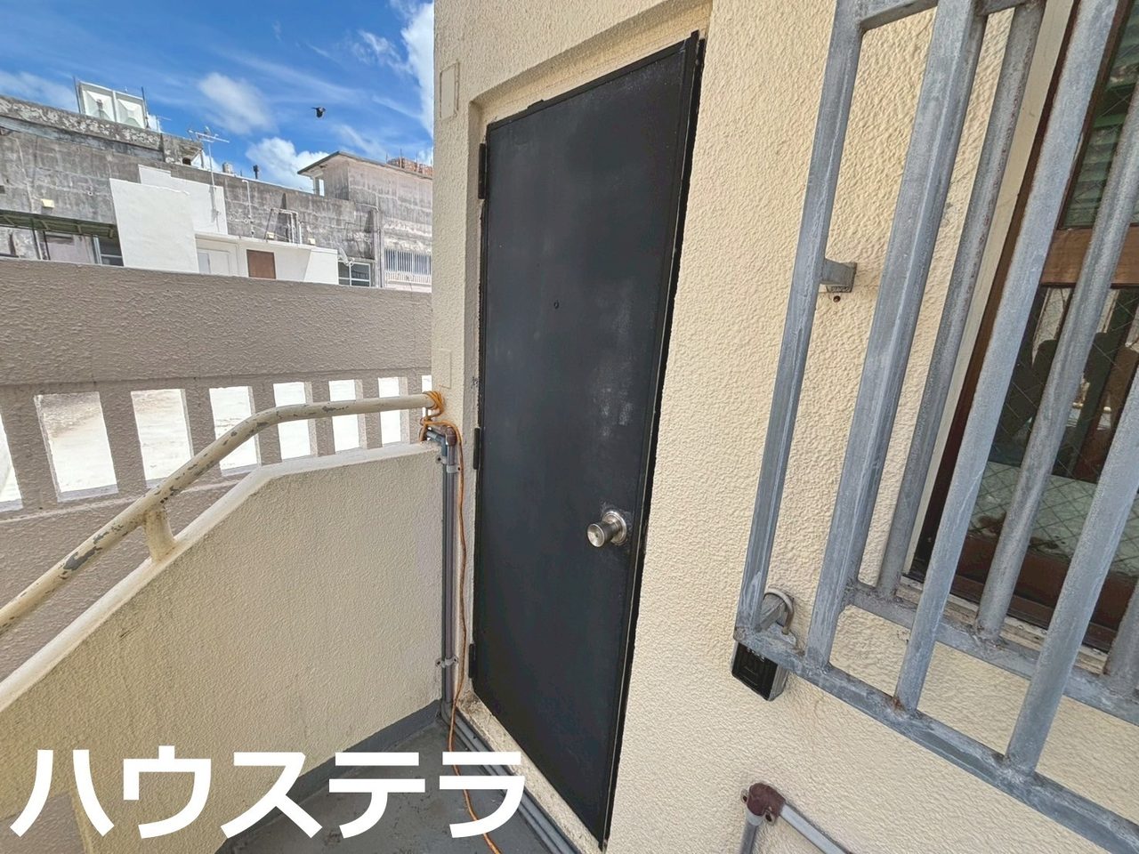 Photo 2 of Chuo 1-chome, Okinawa City (Okinawa City, Income Property)