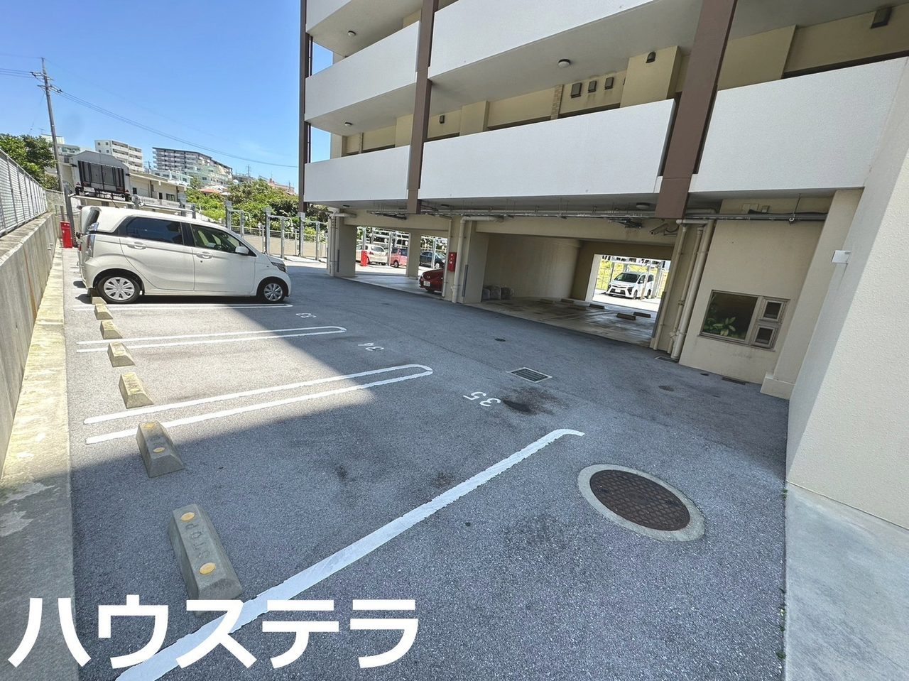 Photo 14 of Comfort Yamazato Rycom Tower (Okinawa City, Apartment)