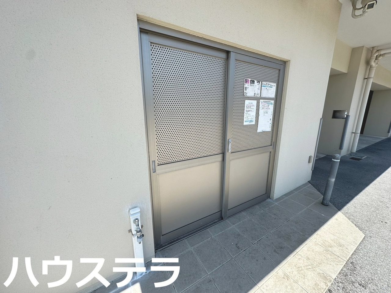 Photo 16 of Comfort Yamazato Rycom Tower (Okinawa City, Apartment)