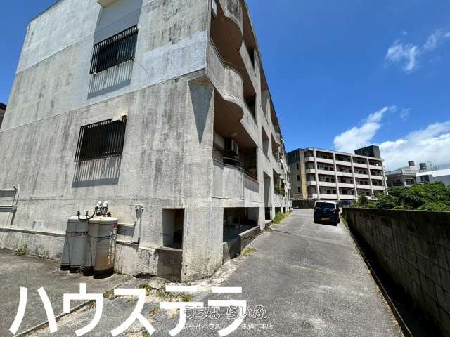 Photos 12 of Marutaka Mansion 2 (Chatan Town / Apartment)