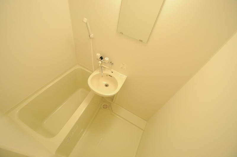 Photo 13 of Leopalace Sawayaka Room 204 (Apartment in Urasoe City)
