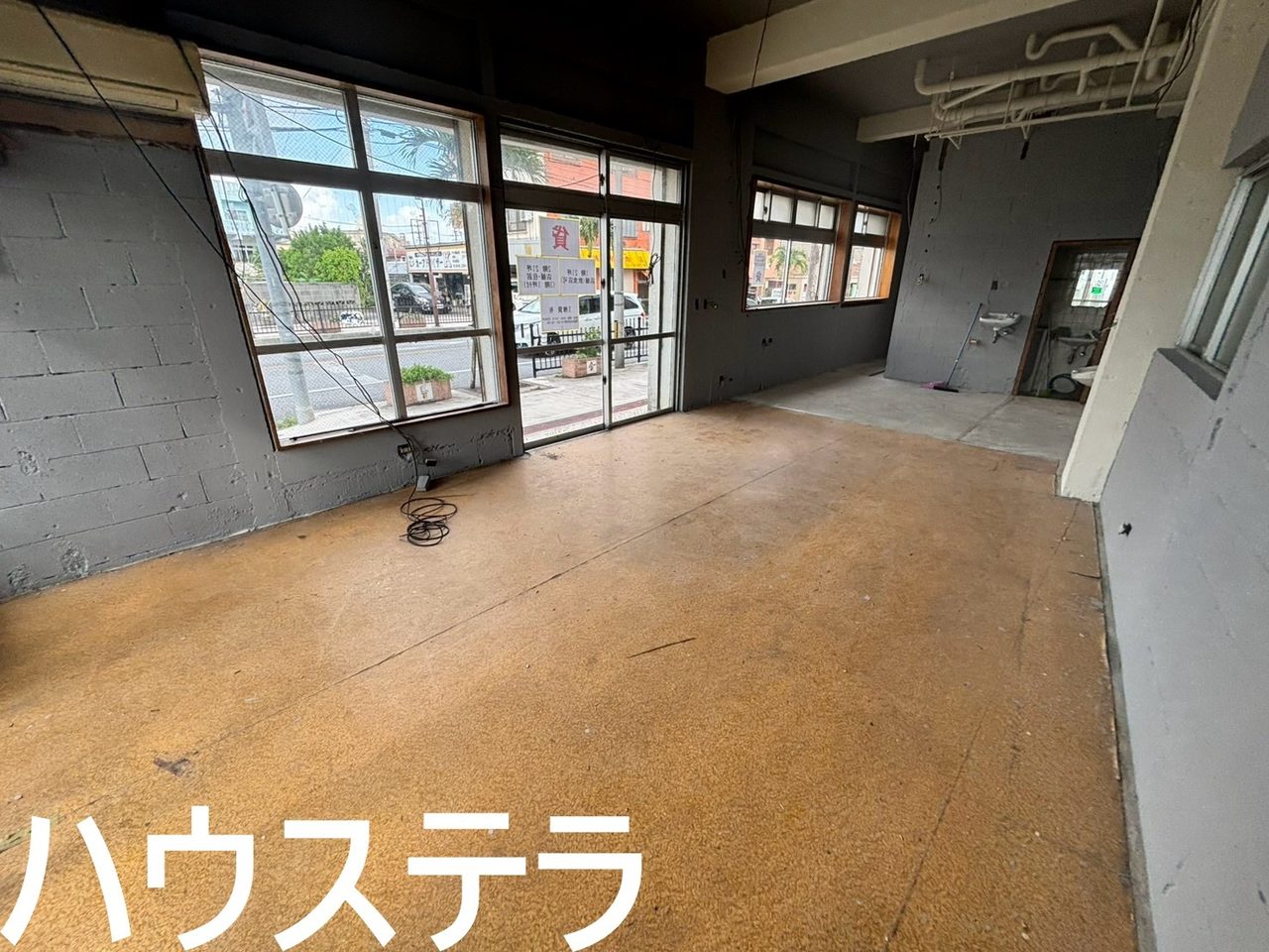 園田1丁目店舗（沖縄市・収益）の写真9