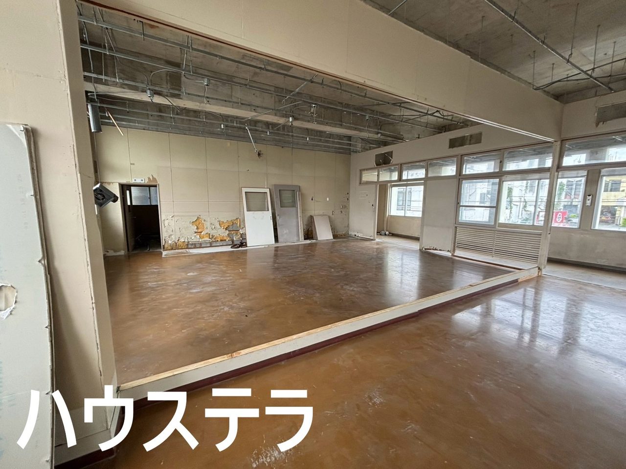 バライルビル 2階(沖縄市・収益)の写真10