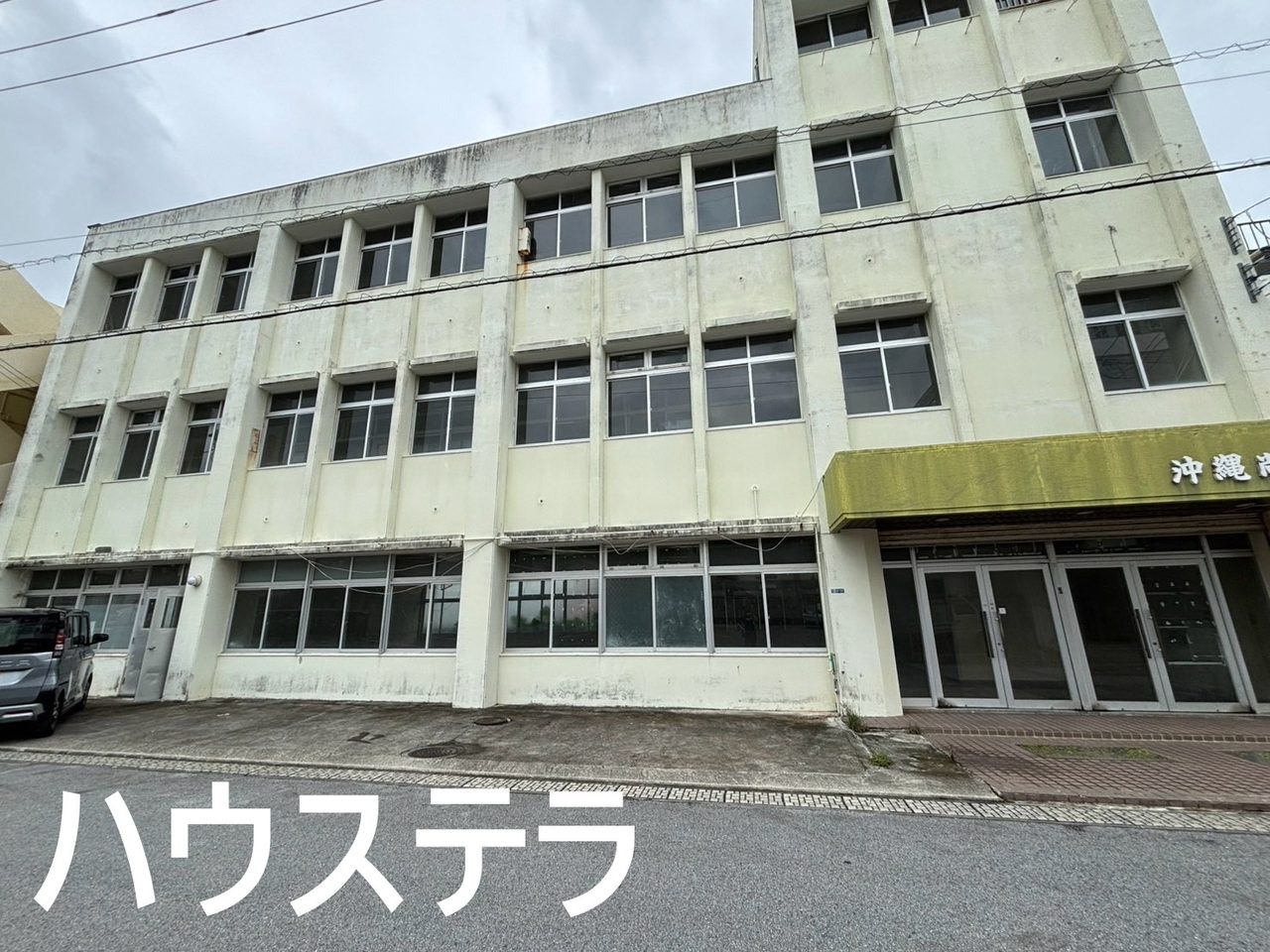 バライルビル 2階(沖縄市・収益)の写真2