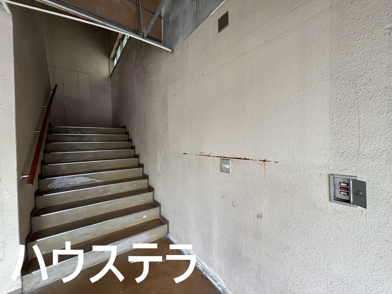 バライルビル 2階(沖縄市・収益)の写真5