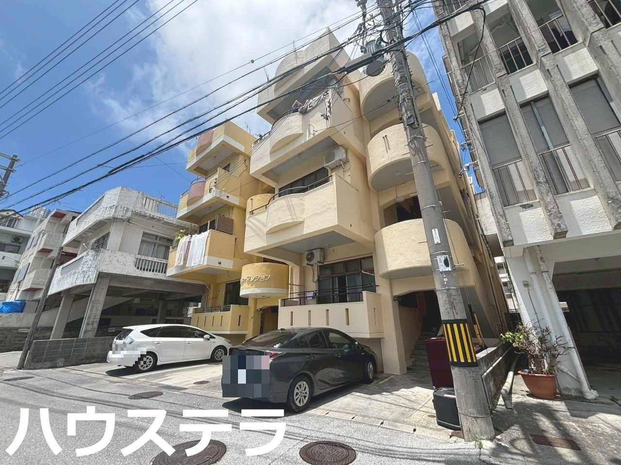ラッキーマンションＡ（浦添市・マンション）の写真1