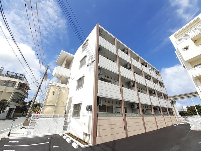 オンネア真嘉比(マカビ) 104号(那覇市・マンション)の写真3