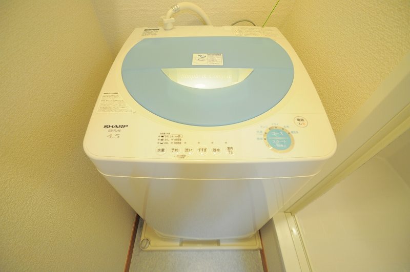 レオパレスキャンパス沖国 105号（宜野湾市・マンション）の写真8