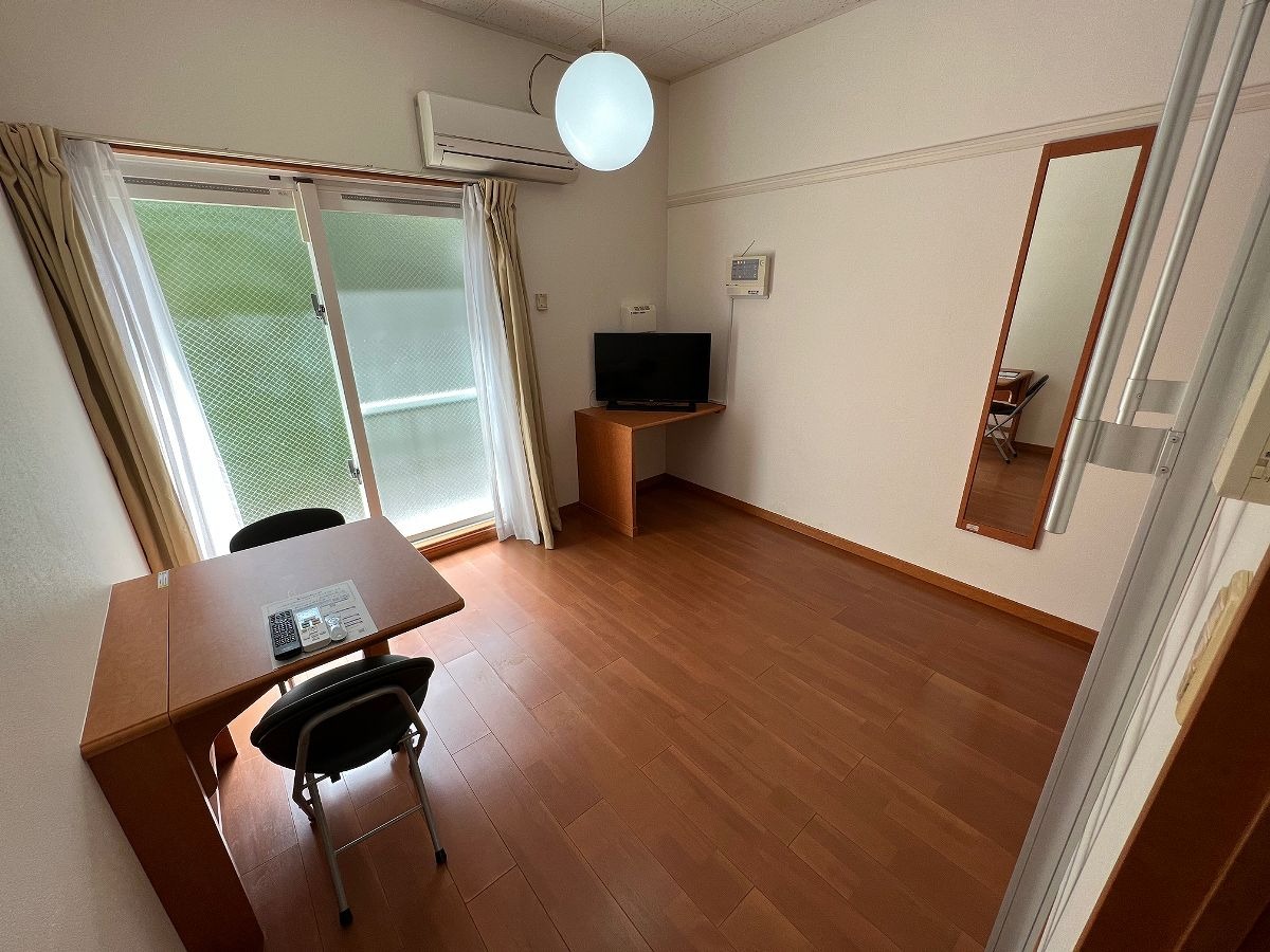 レオパレスKMティーダ 203号(那覇市・マンション)の写真5
