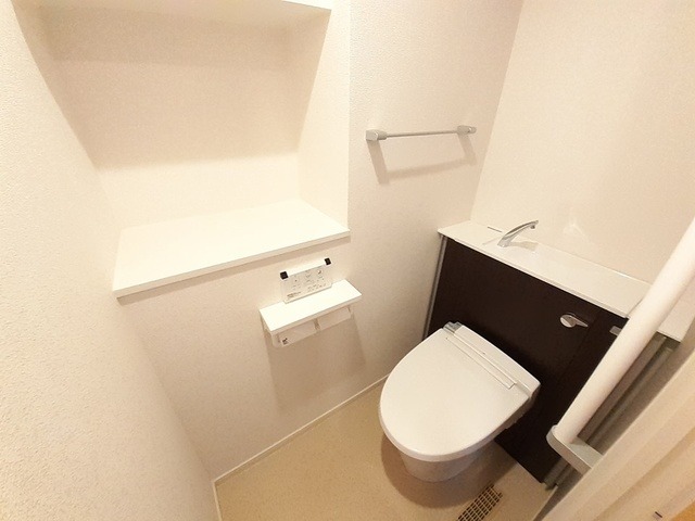 プレミアム 天久 302号(那覇市・マンション)の写真9