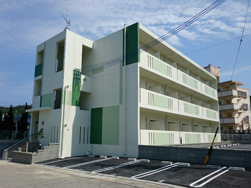 クレイノ縁 205号(名護市・マンション)の写真3