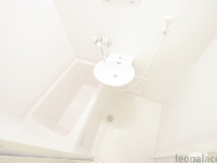 レオパレス新都心メカル2 304号(那覇市・マンション)の写真5