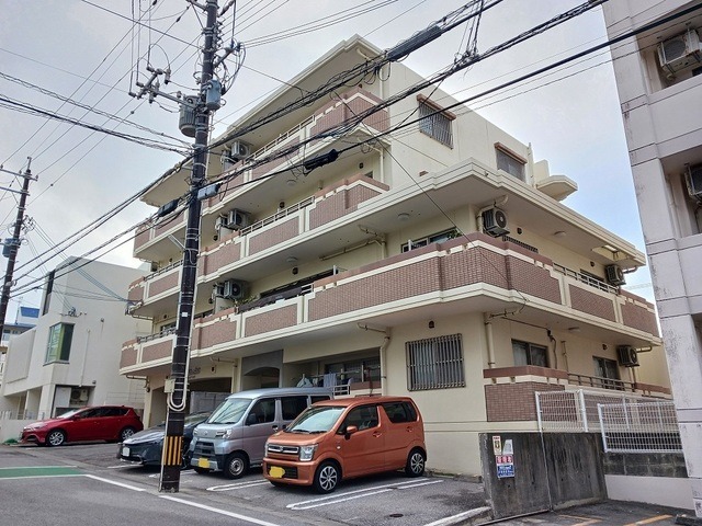 ノースパークヒル 402号(那覇市・マンション)の写真3