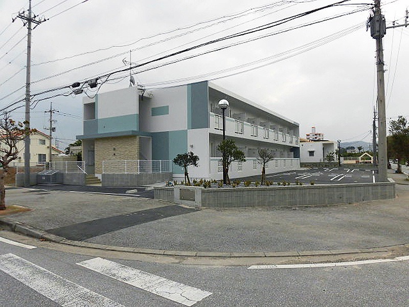 クレイノアカギ 204号（名護市・マンション）の写真3